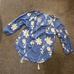 Anthropologie Aina Be Blue Ivory Floral Embroidered Tunic Top